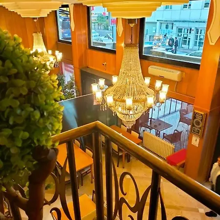 Spor Hotel 2*
